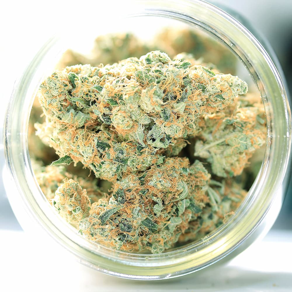 SWC Tempe gives a quick guide to buying cannabis flower in Arizona from their sales associates